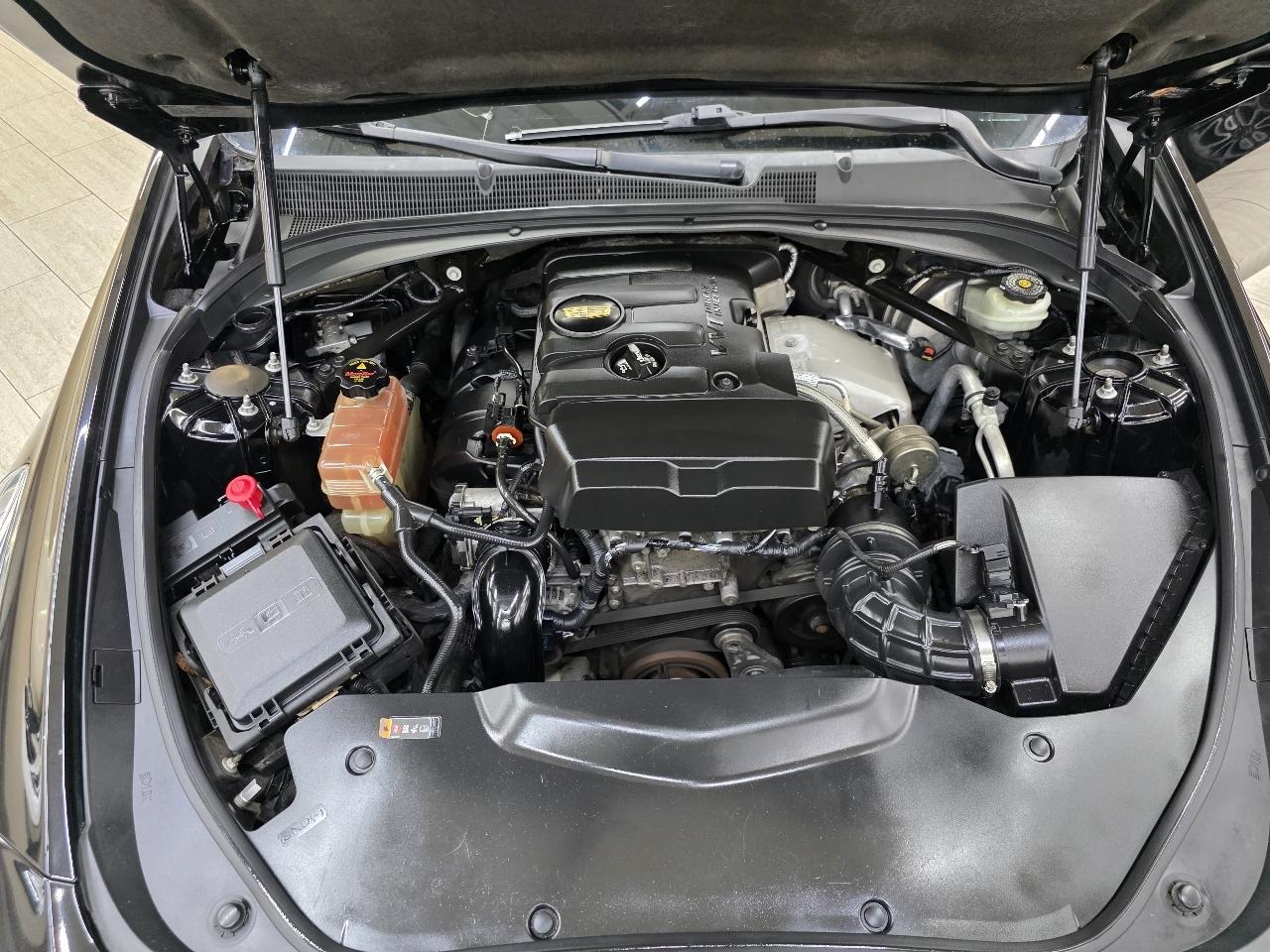 Cadillac CTS 2.0L Turbo Luxury RWD 2015