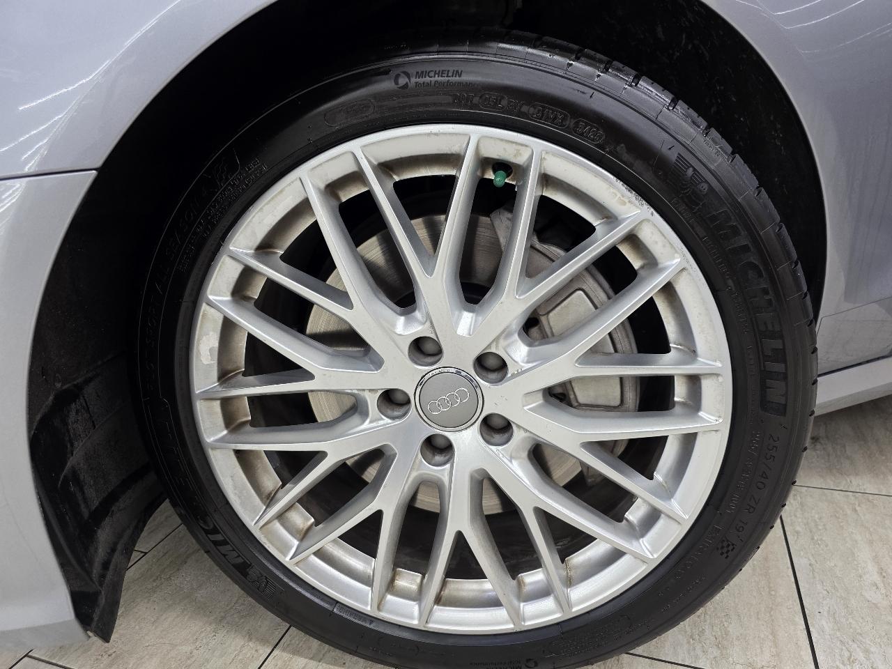 Audi A6 3.0T Prestige quattro 2016