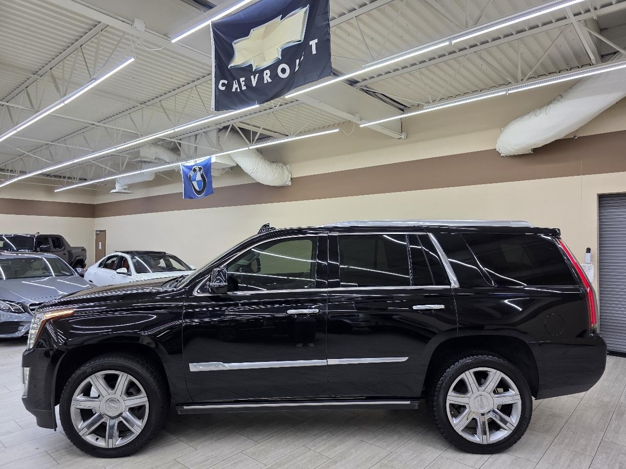 Cadillac Escalade Premium 4WD 2018