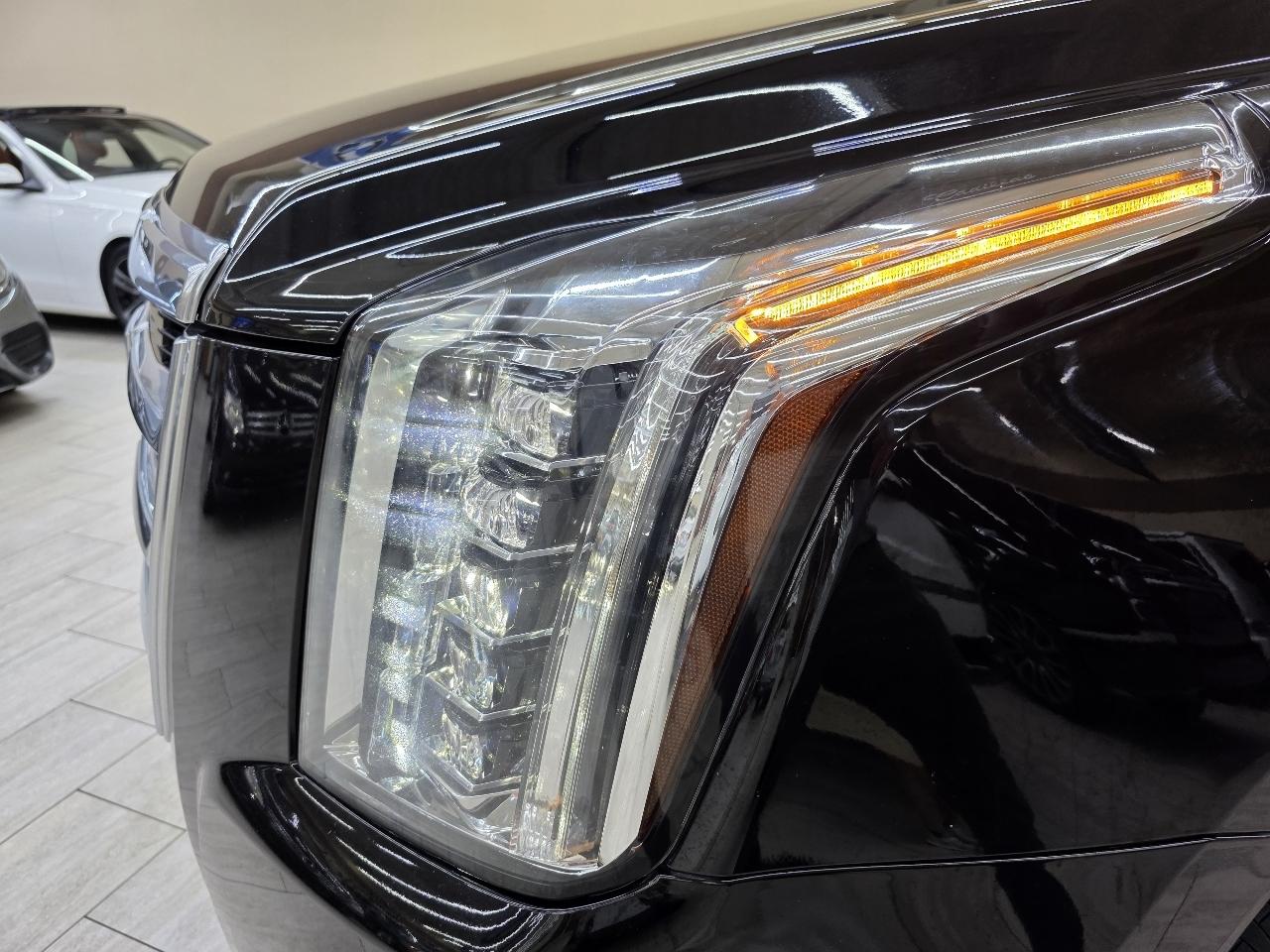 Cadillac Escalade Premium 4WD 2018