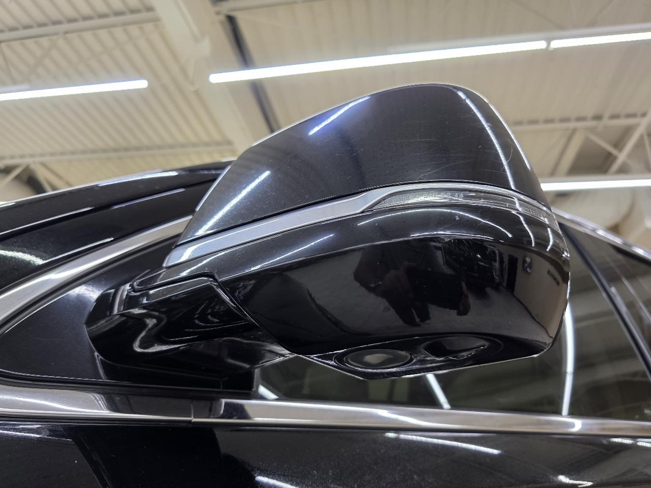 Cadillac Escalade Premium 4WD 2018