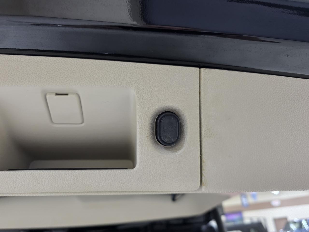 Cadillac Escalade Premium 4WD 2018