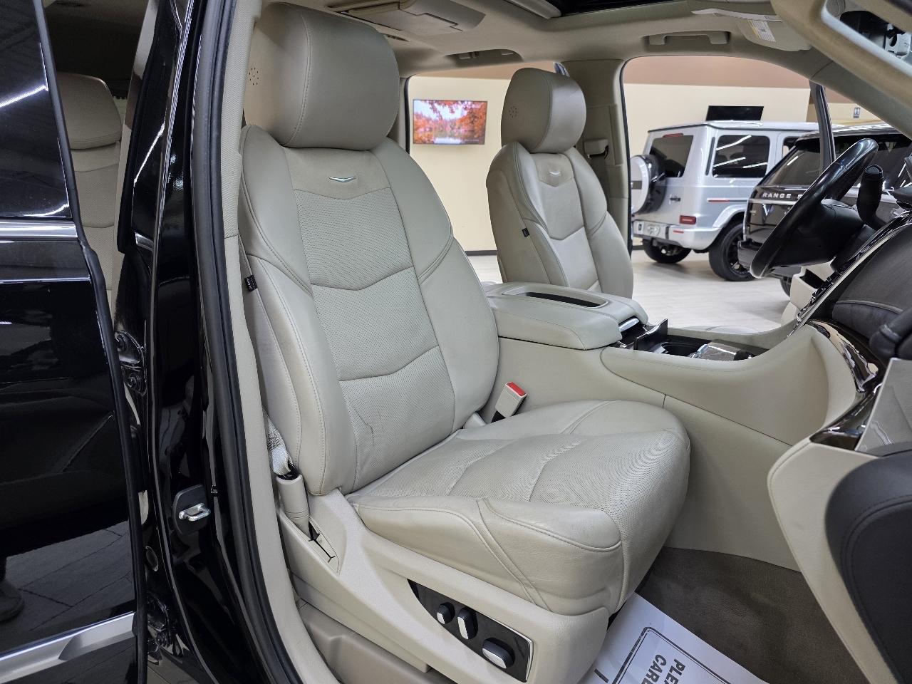 Cadillac Escalade Premium 4WD 2018
