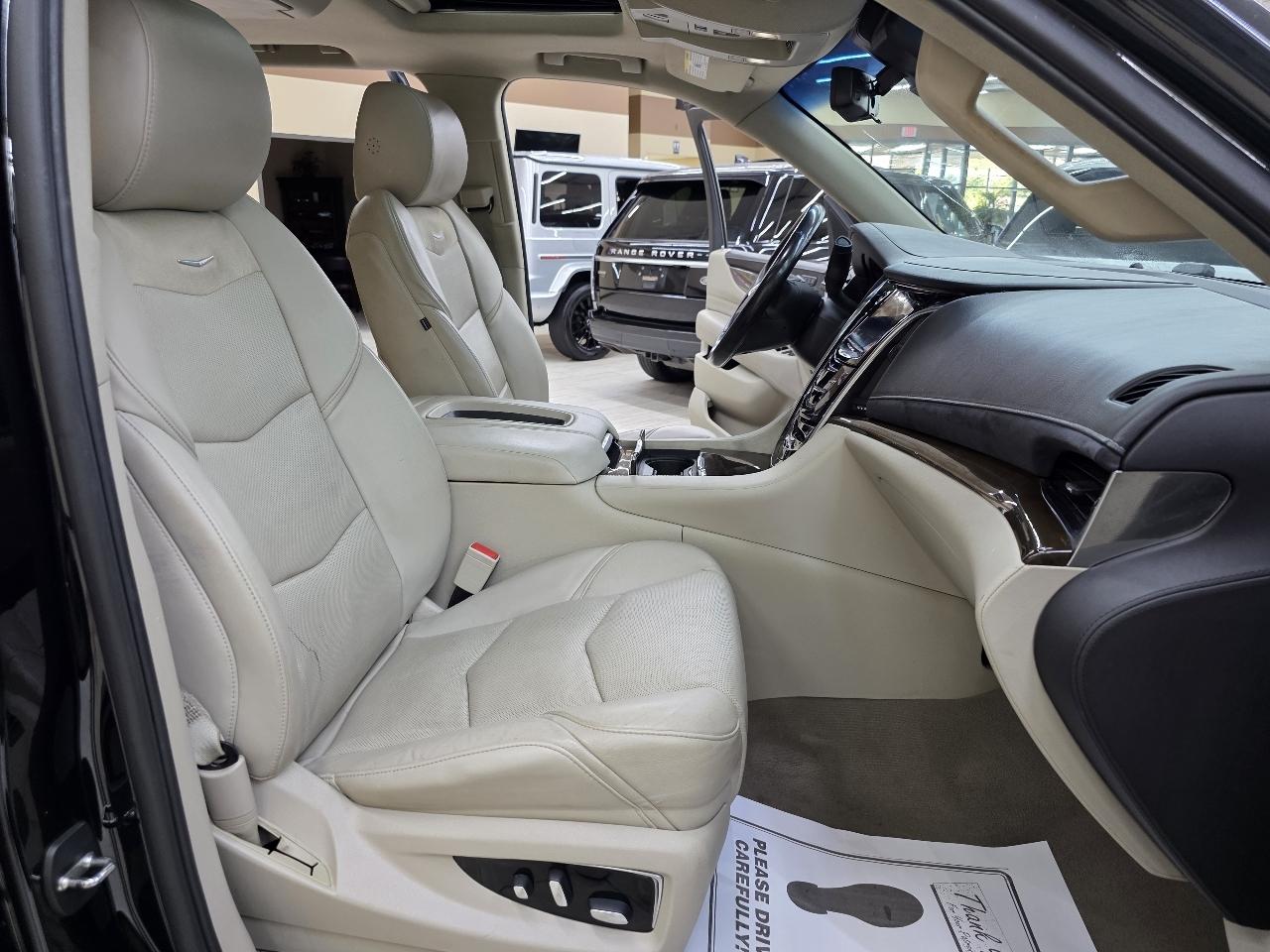 Cadillac Escalade Premium 4WD 2018