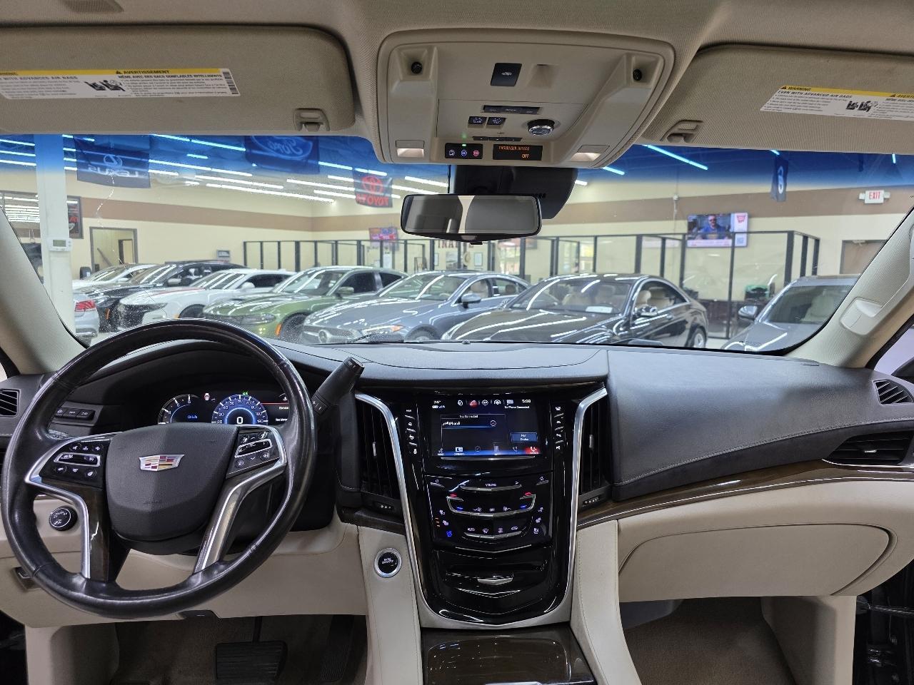 Cadillac Escalade Premium 4WD 2018