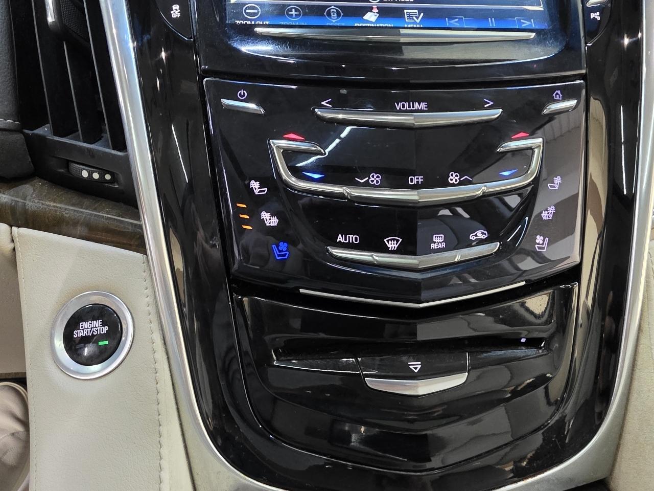 Cadillac Escalade Premium 4WD 2018