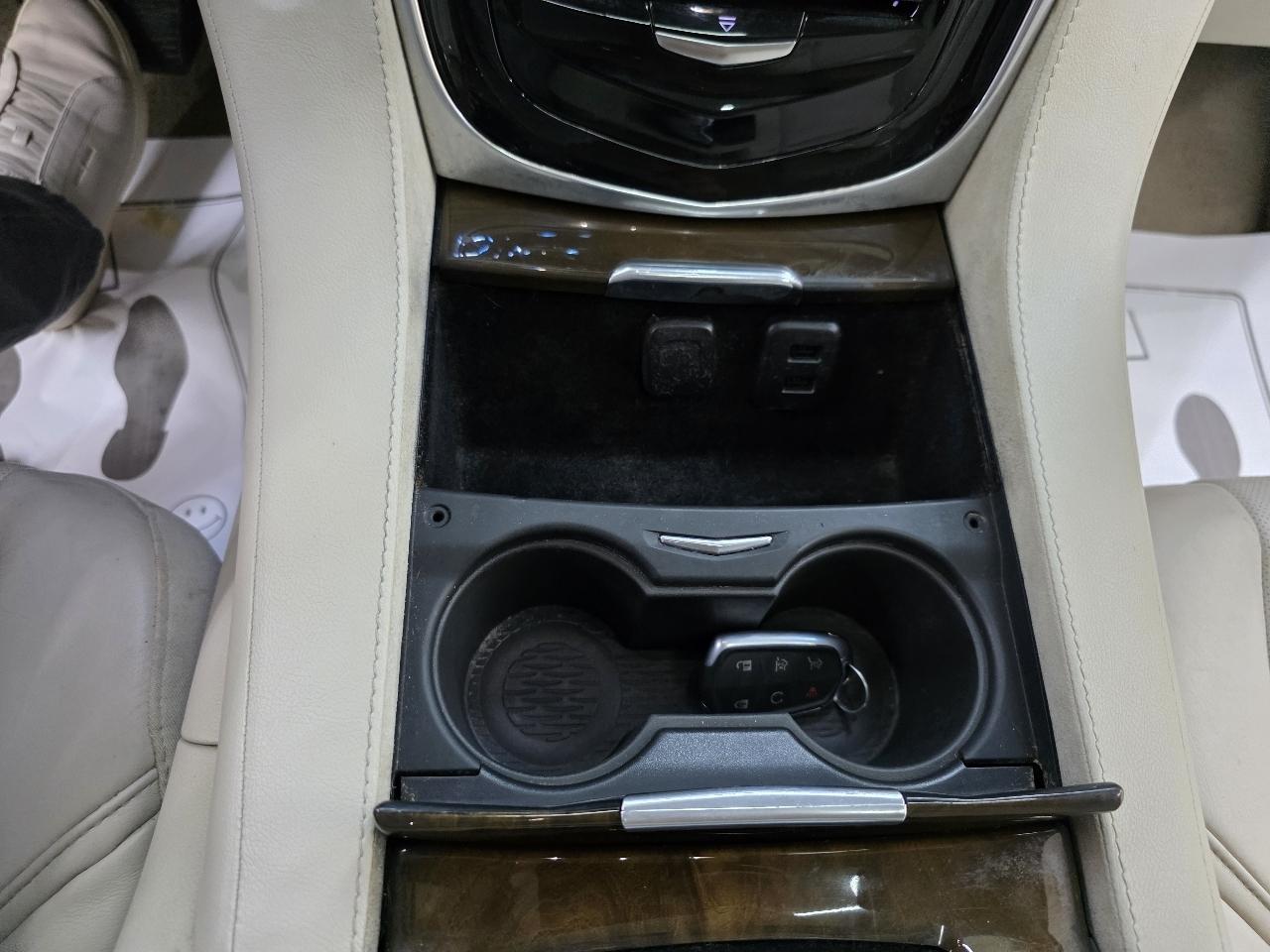 Cadillac Escalade Premium 4WD 2018