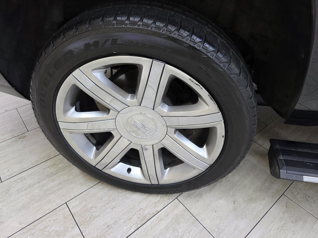 Cadillac Escalade Premium 4WD 2018