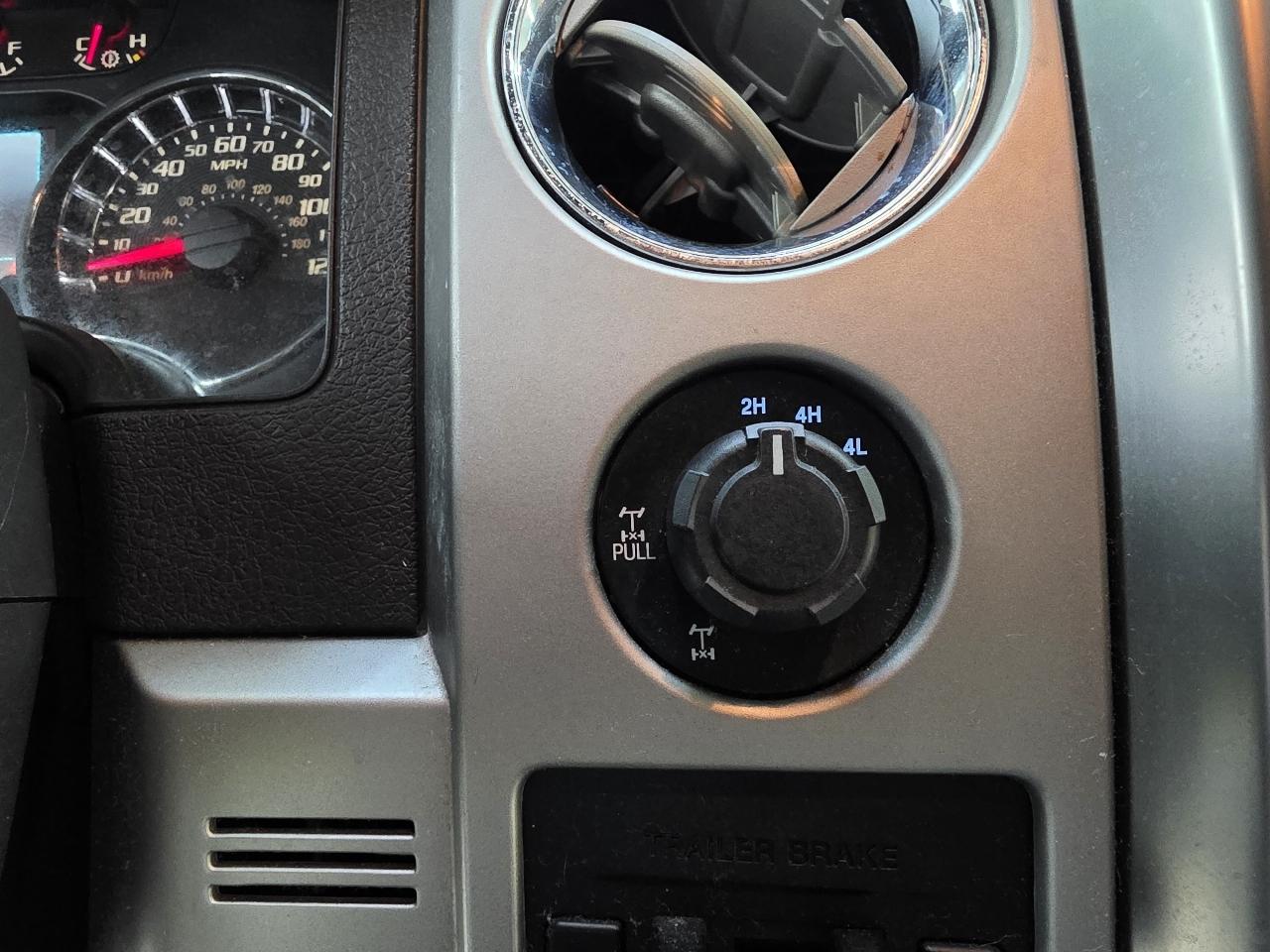 Ford F-150 Platinum SuperCrew 6.5-ft. Bed 4WD 2014