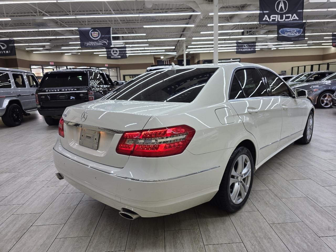 Mercedes-Benz E-Class E350 Sedan 2011