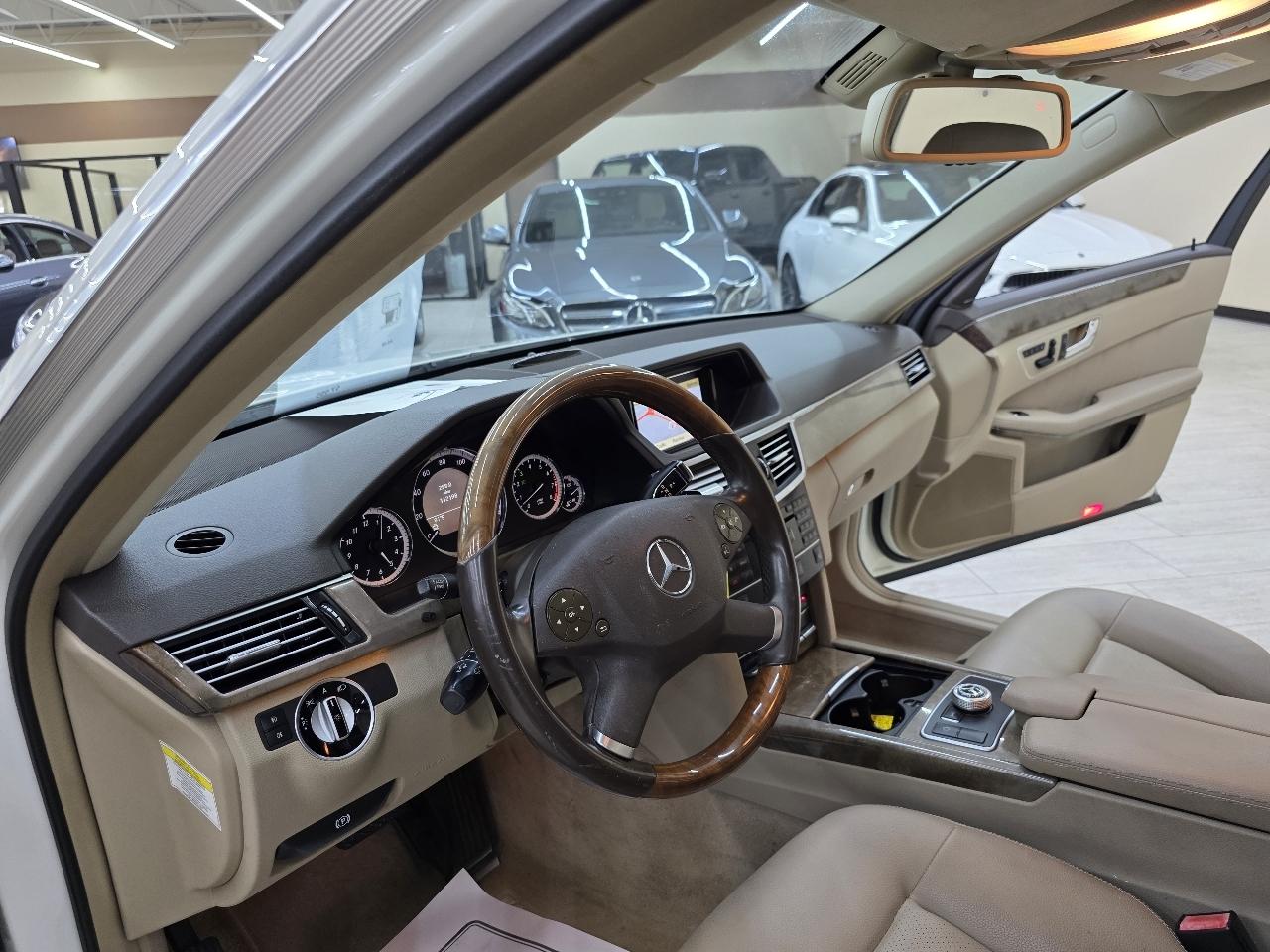 Mercedes-Benz E-Class E350 Sedan 2011