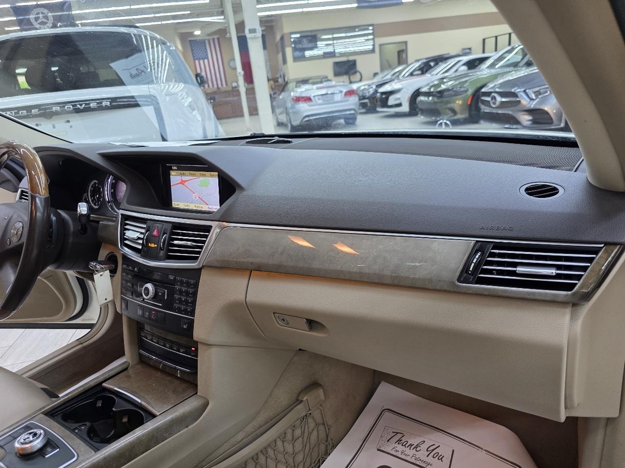 Mercedes-Benz E-Class E350 Sedan 2011