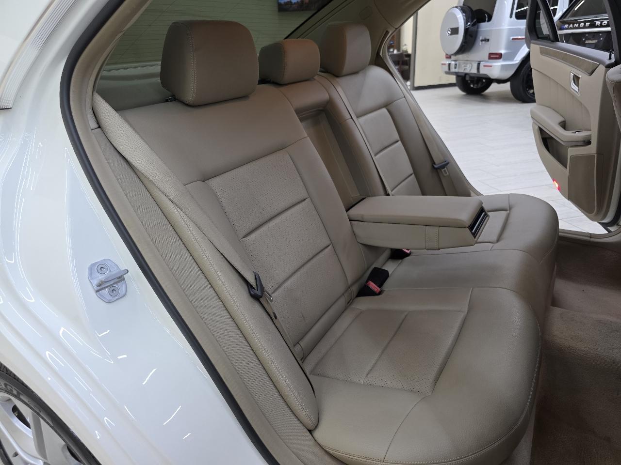 Mercedes-Benz E-Class E350 Sedan 2011