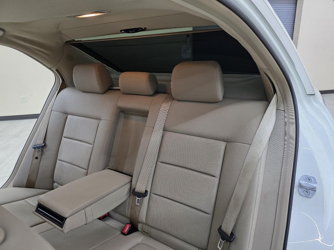 Mercedes-Benz E-Class E350 Sedan 2011