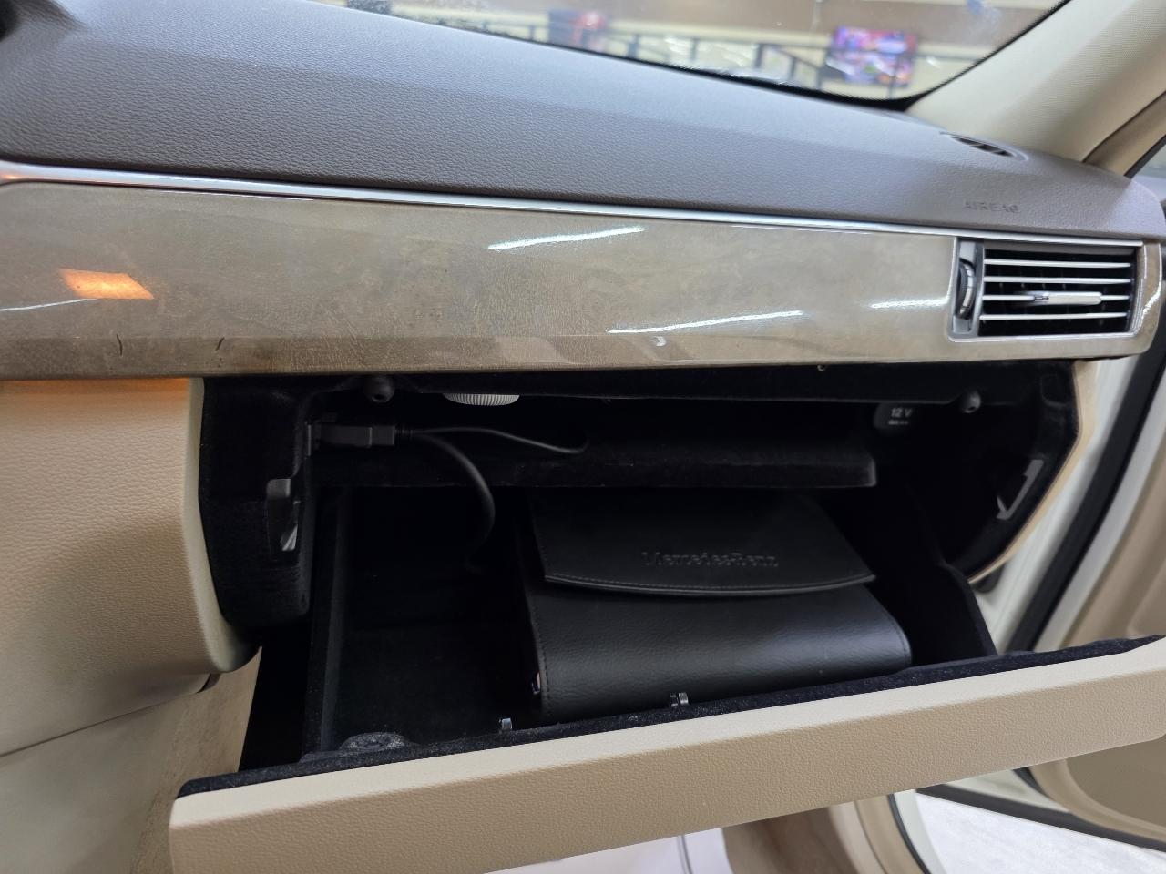Mercedes-Benz E-Class E350 Sedan 2011