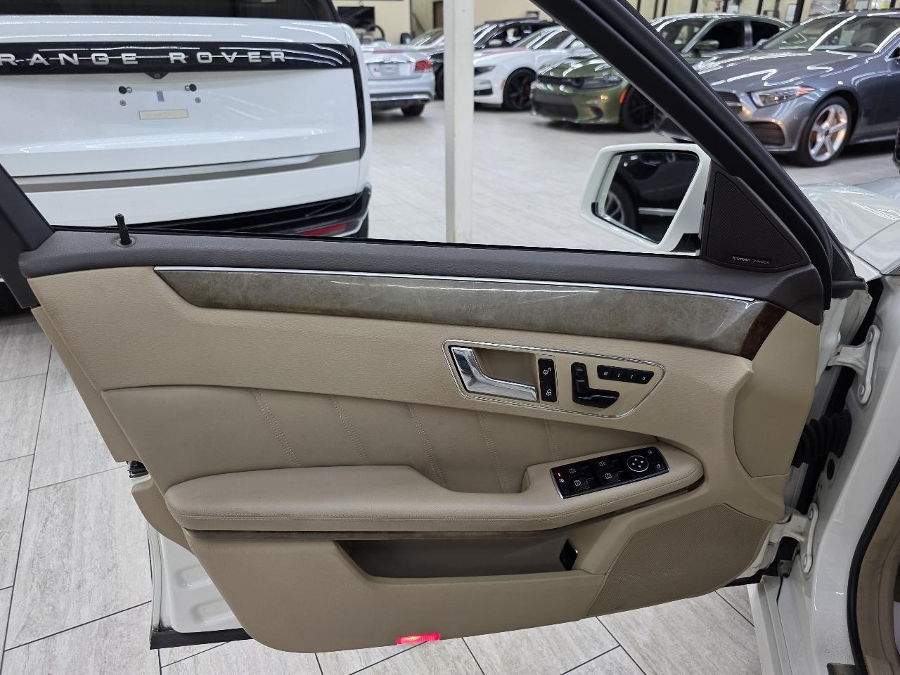 Mercedes-Benz E-Class E350 Sedan 2011