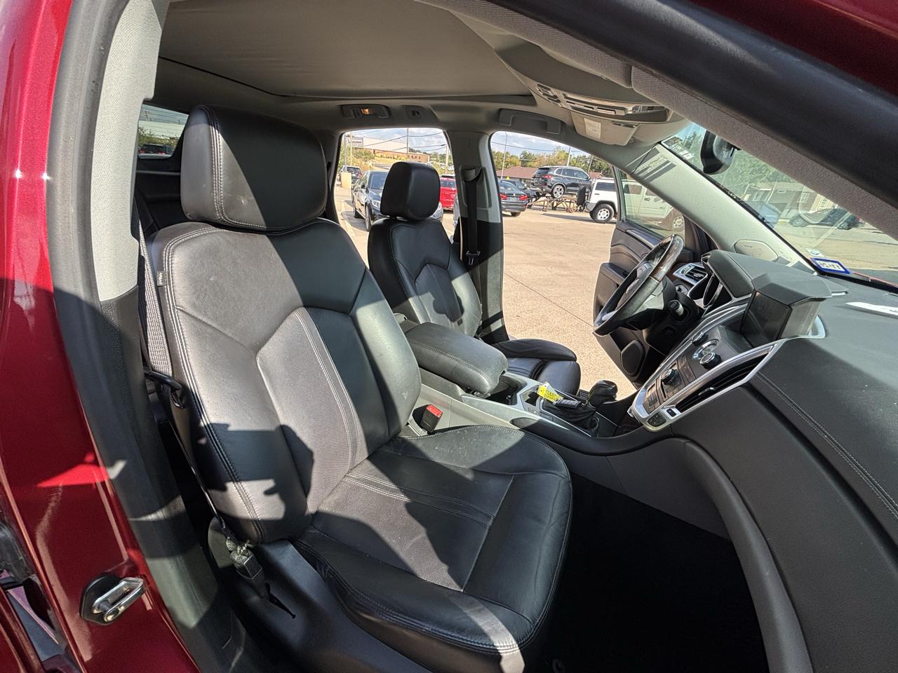 Cadillac SRX Premium Collection 2010
