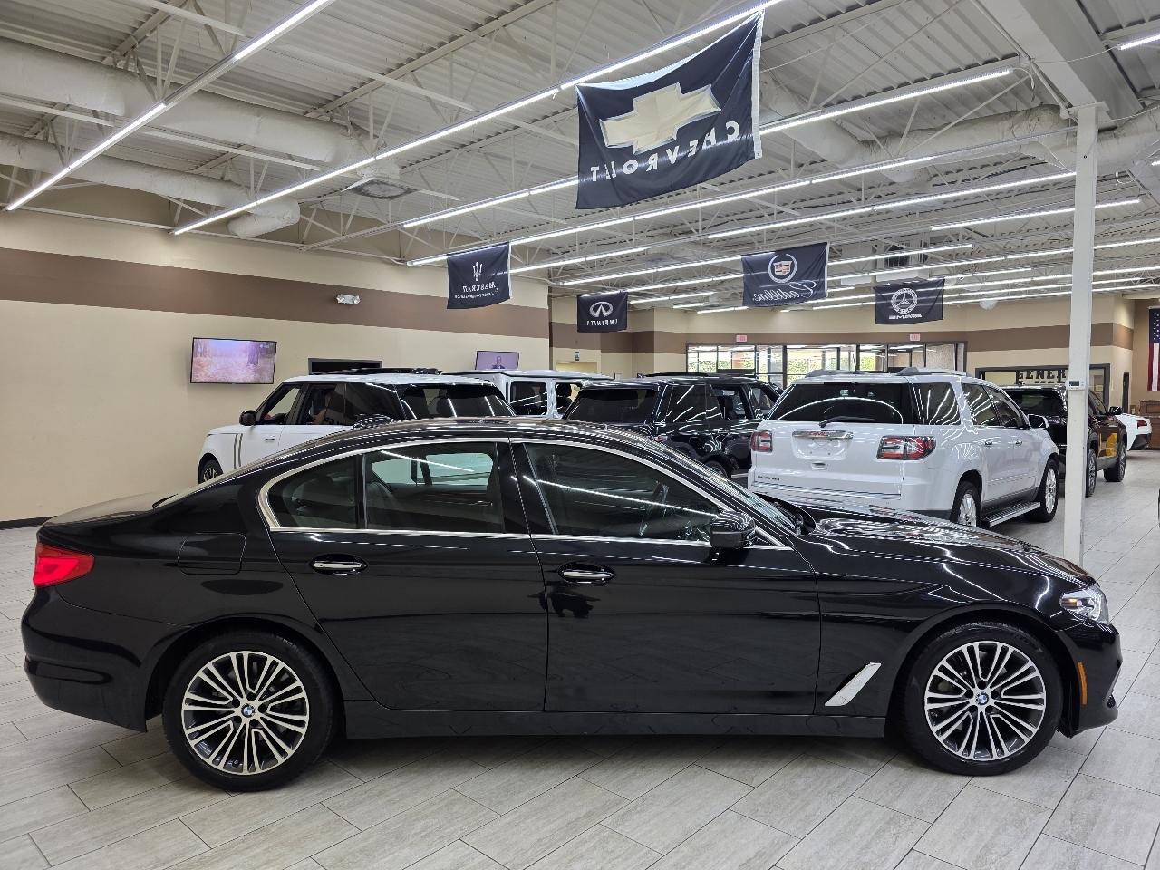 BMW 5-Series 530i 2018