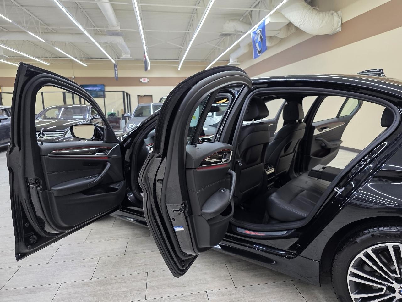 BMW 5-Series 530i 2018
