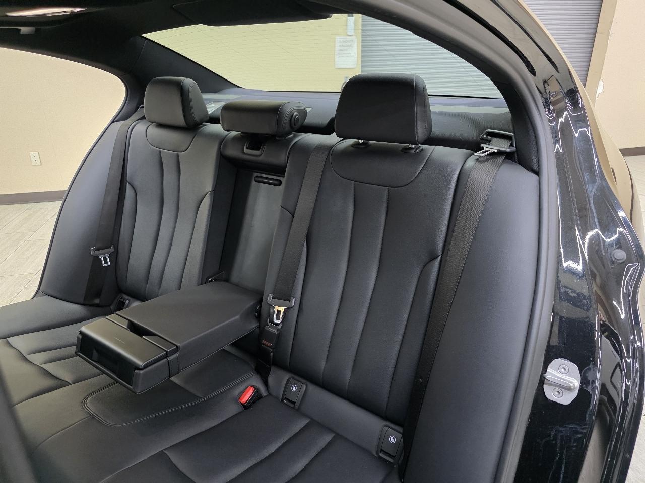 BMW 5-Series 530i 2018