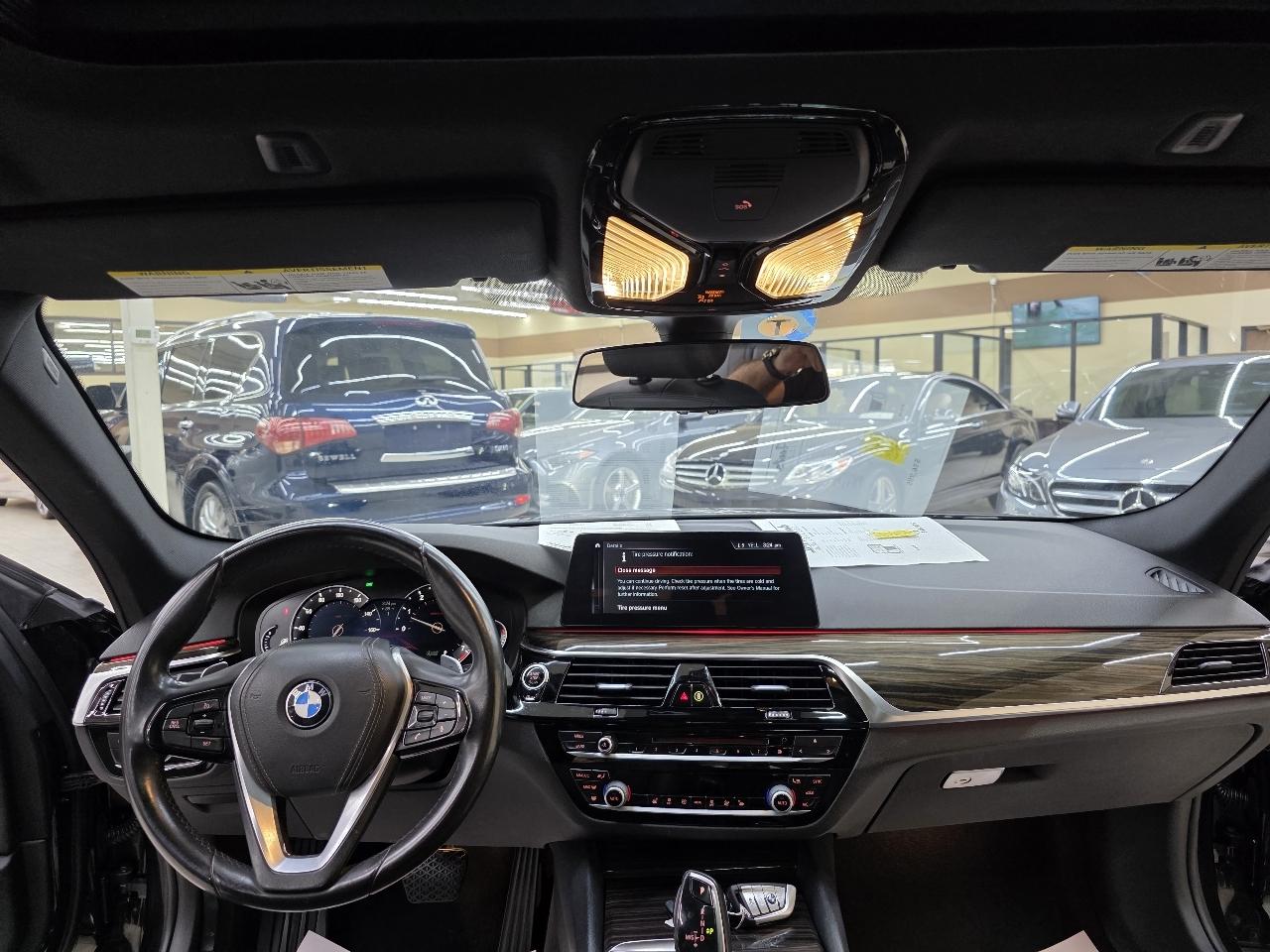 BMW 5-Series 530i 2018