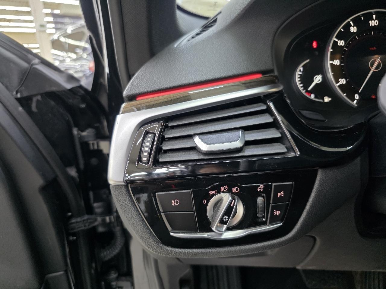 BMW 5-Series 530i 2018