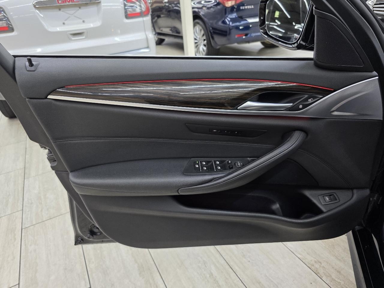 BMW 5-Series 530i 2018