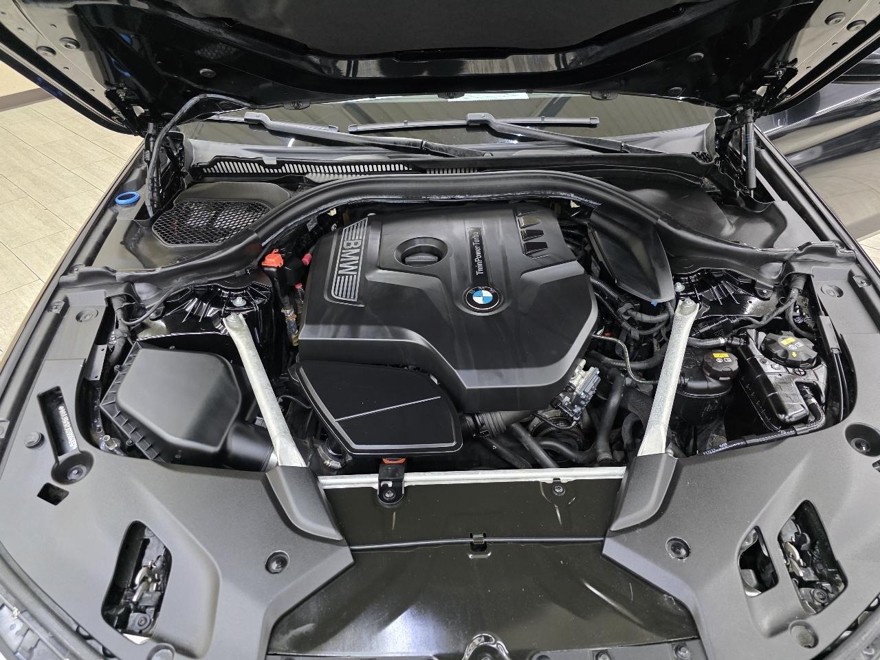 BMW 5-Series 530i 2018