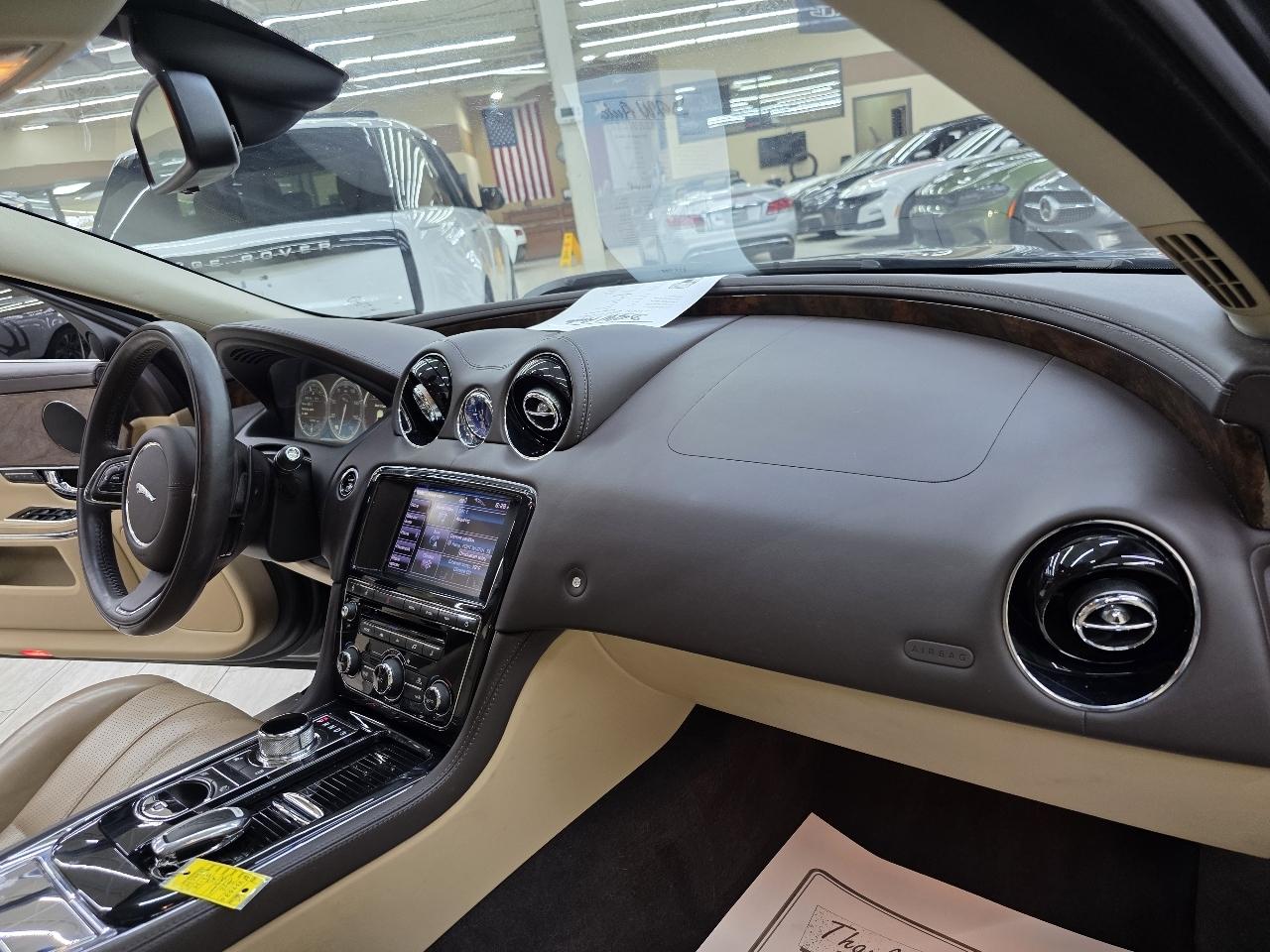 Jaguar XJ-Series XJ 2012