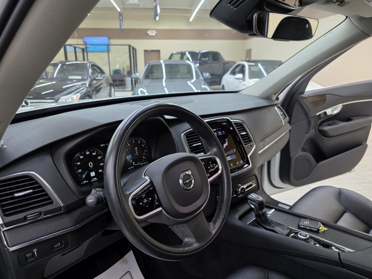 Volvo XC90 T6 Momentum AWD 2020