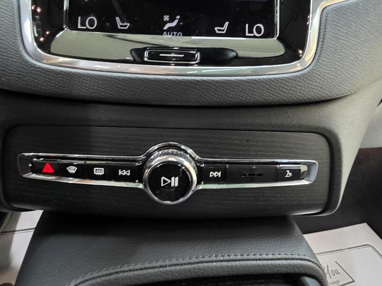 Volvo XC90 T6 Momentum AWD 2020