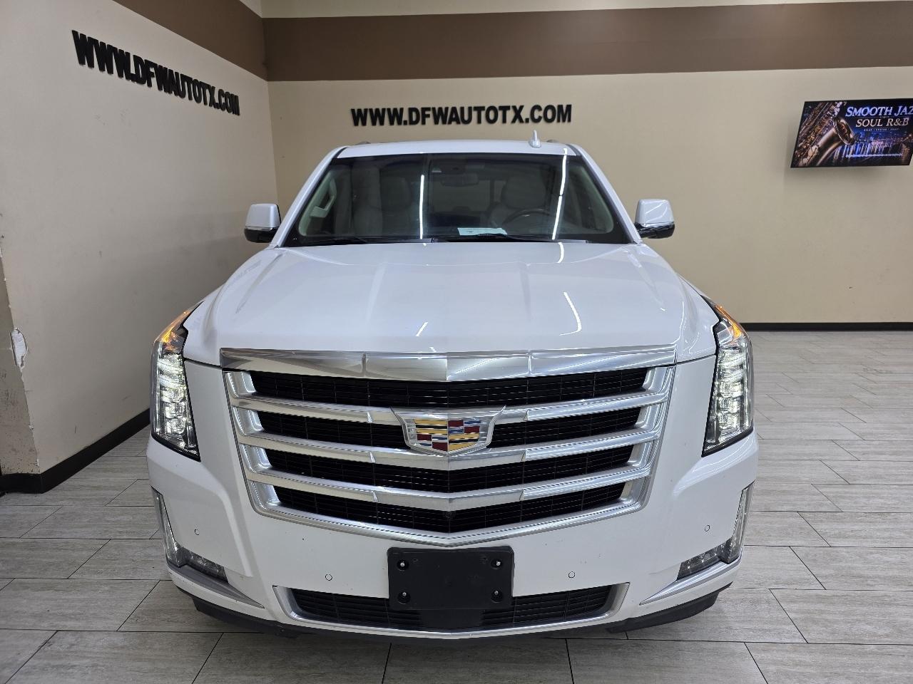 Cadillac Escalade Premium 4WD 2017