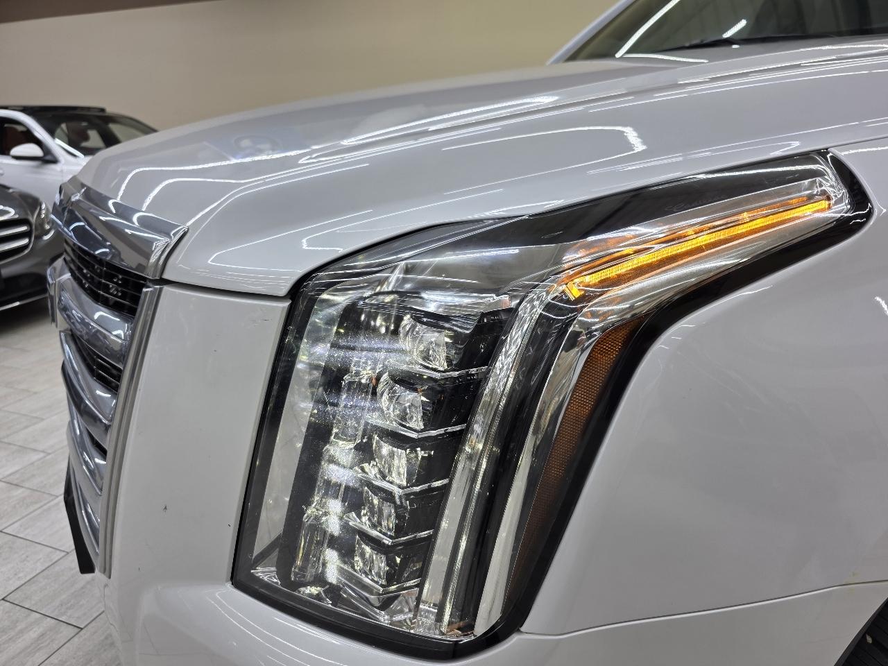 Cadillac Escalade Premium 4WD 2017