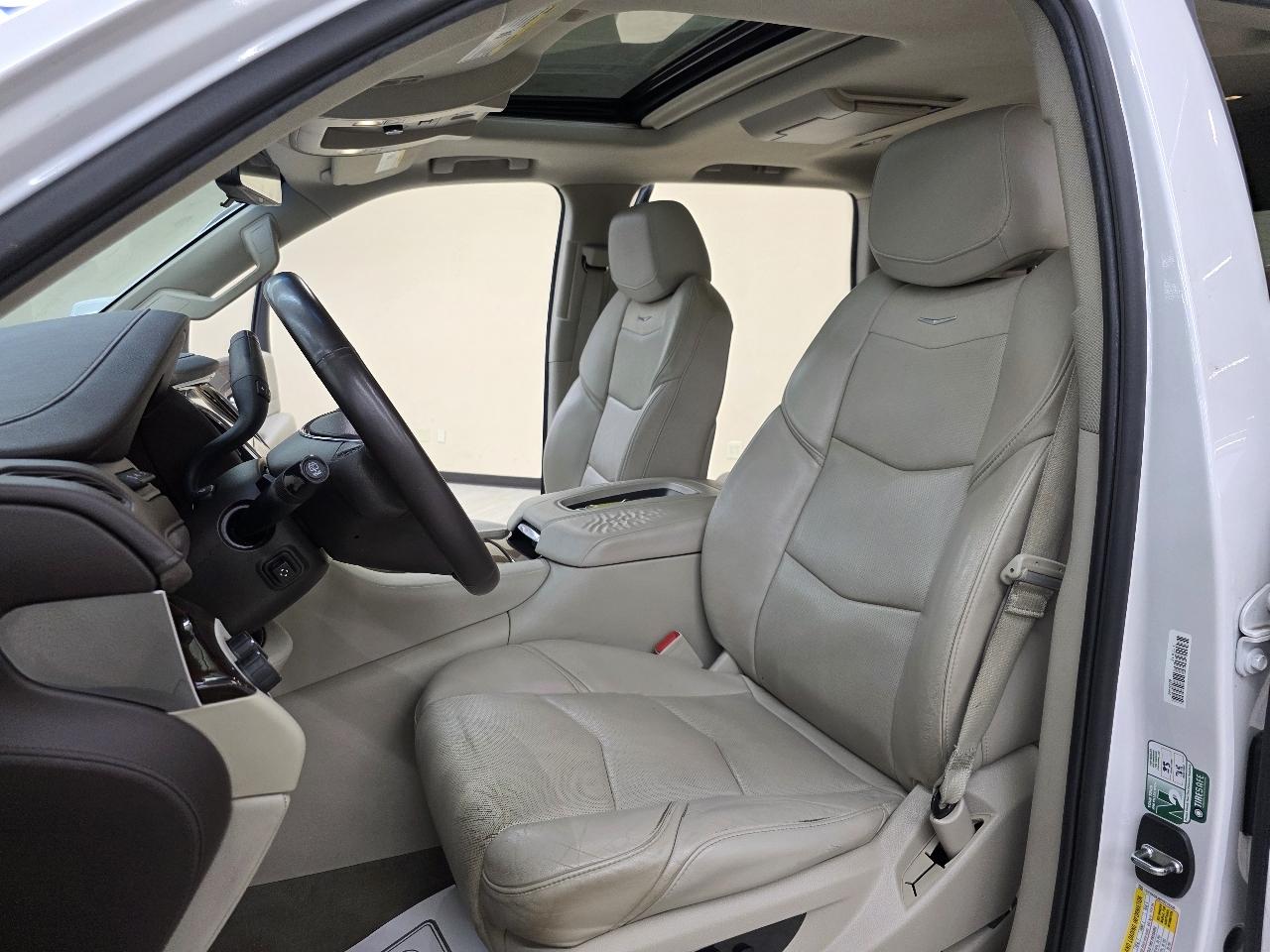 Cadillac Escalade Premium 4WD 2017