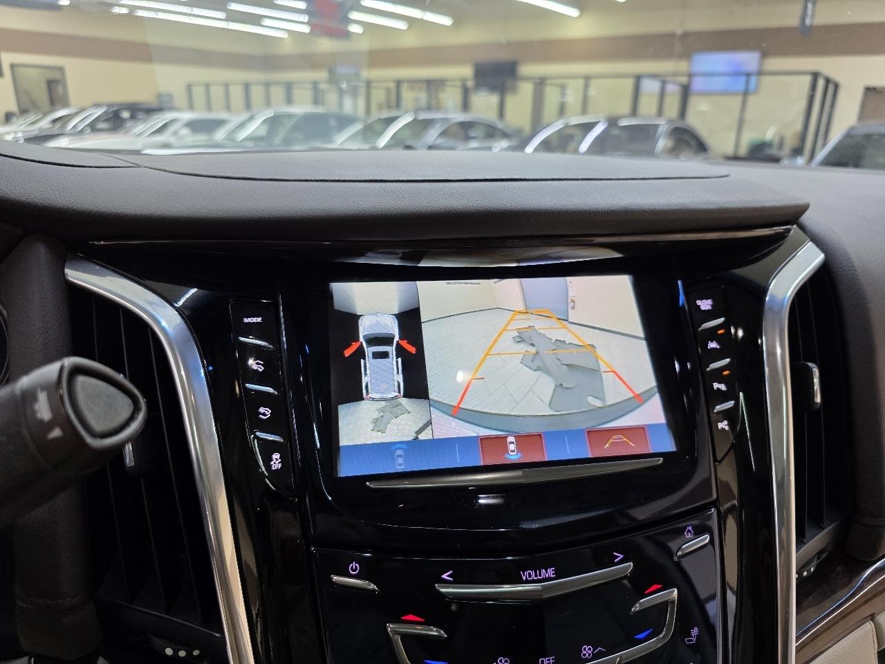 Cadillac Escalade Premium 4WD 2017