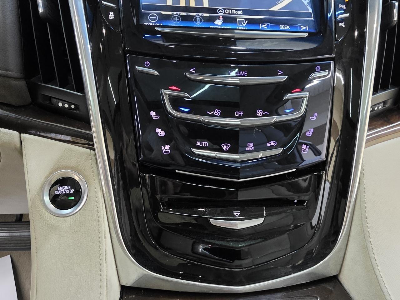 Cadillac Escalade Premium 4WD 2017