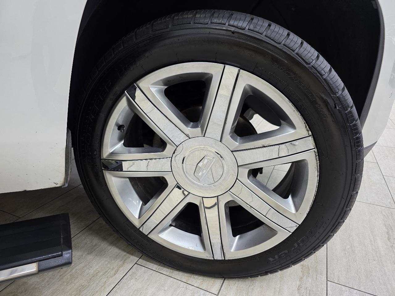 Cadillac Escalade Premium 4WD 2017