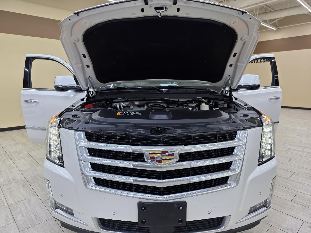 Cadillac Escalade Premium 4WD 2017