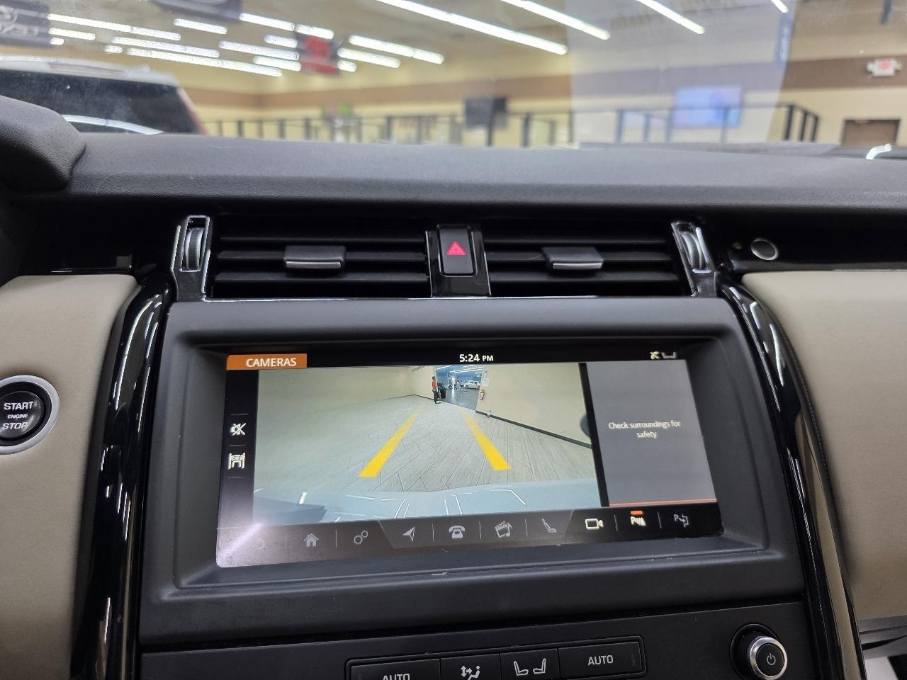 Land Rover Discovery SE 2019