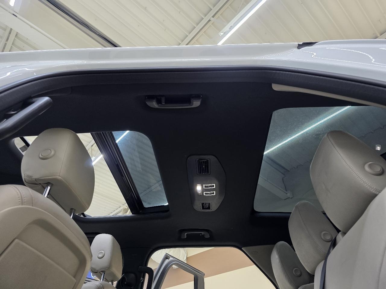 Land Rover Discovery SE 2019