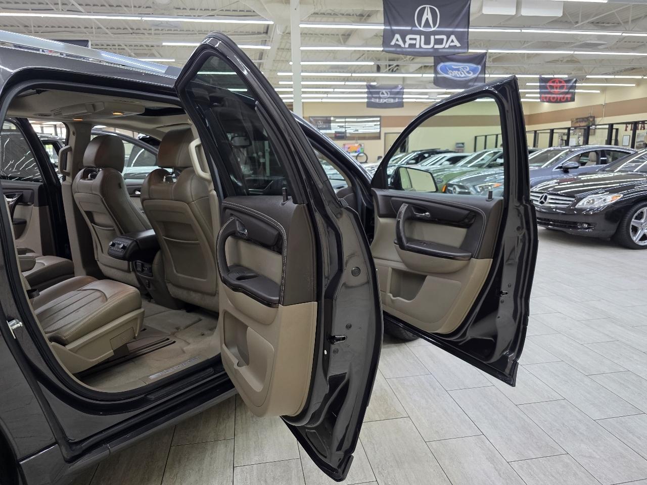 GMC Acadia Denali AWD 2015