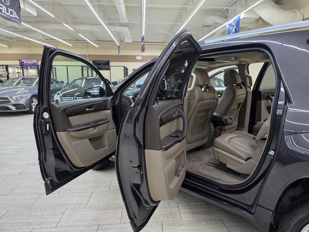 GMC Acadia Denali AWD 2015