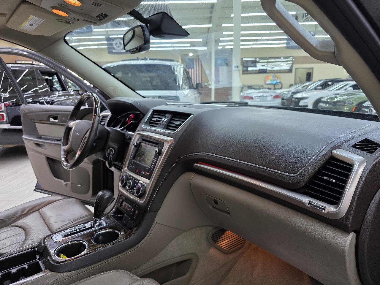 GMC Acadia Denali AWD 2015