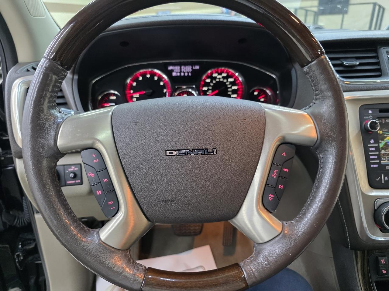 GMC Acadia Denali AWD 2015