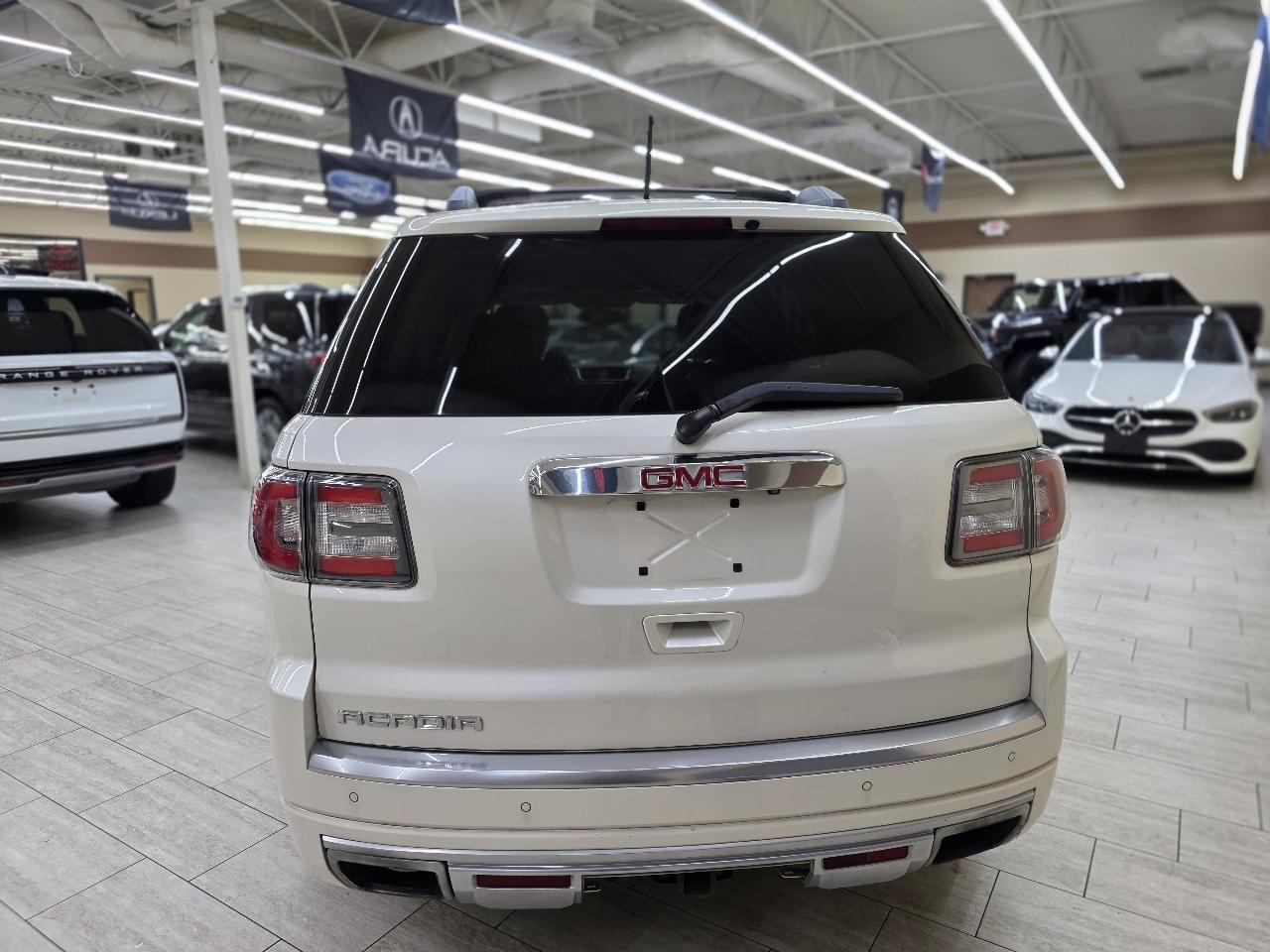 GMC Acadia Denali FWD 2013