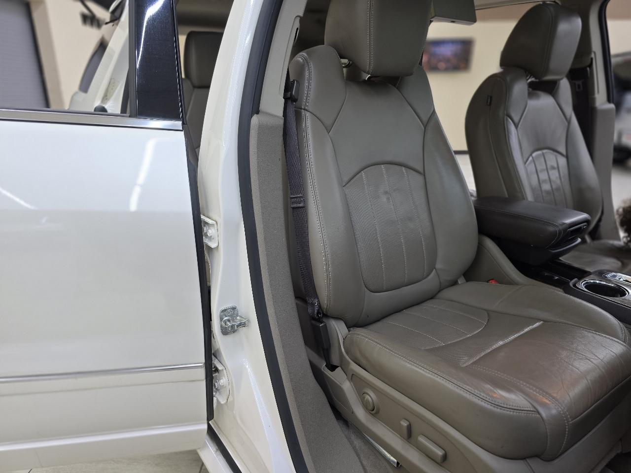 GMC Acadia Denali FWD 2013