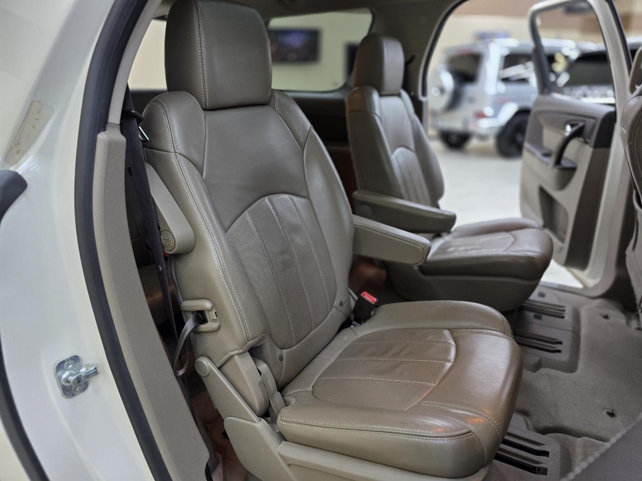 GMC Acadia Denali FWD 2013