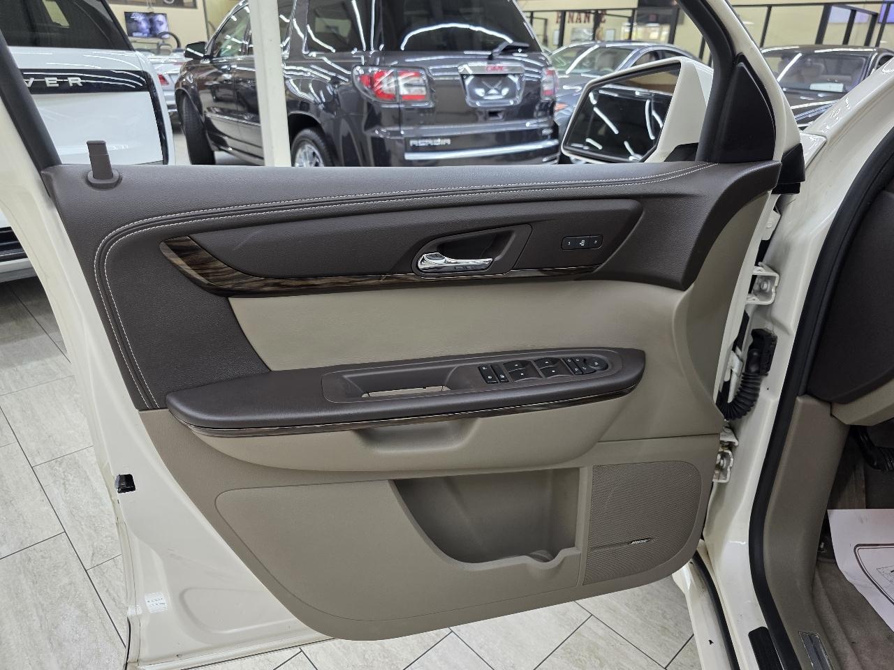 GMC Acadia Denali FWD 2013