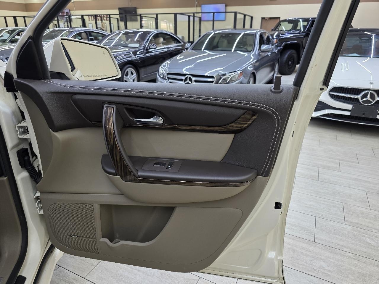 GMC Acadia Denali FWD 2013