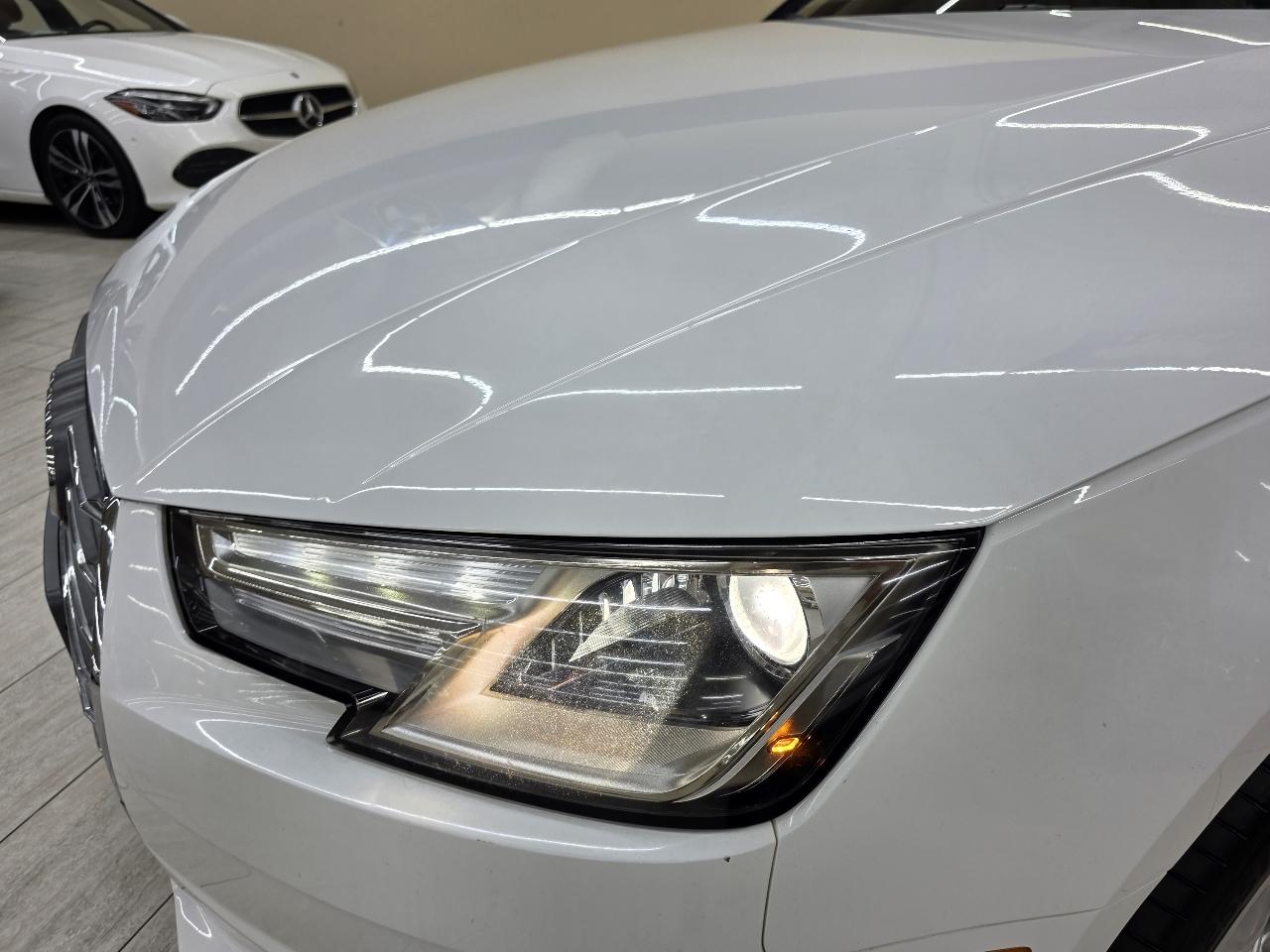 Audi A4 2.0T Premium Sedan 2017